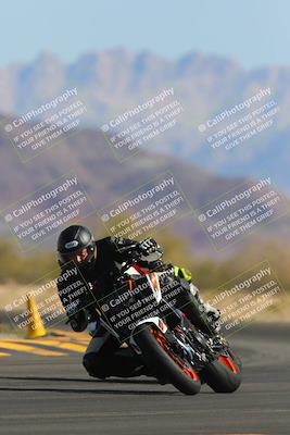 media/Mar-20-2023-Moto Forza (Mon) [[d0bbc59e78]]/1-A Group (Green)/Session 2 (Turn 14)/